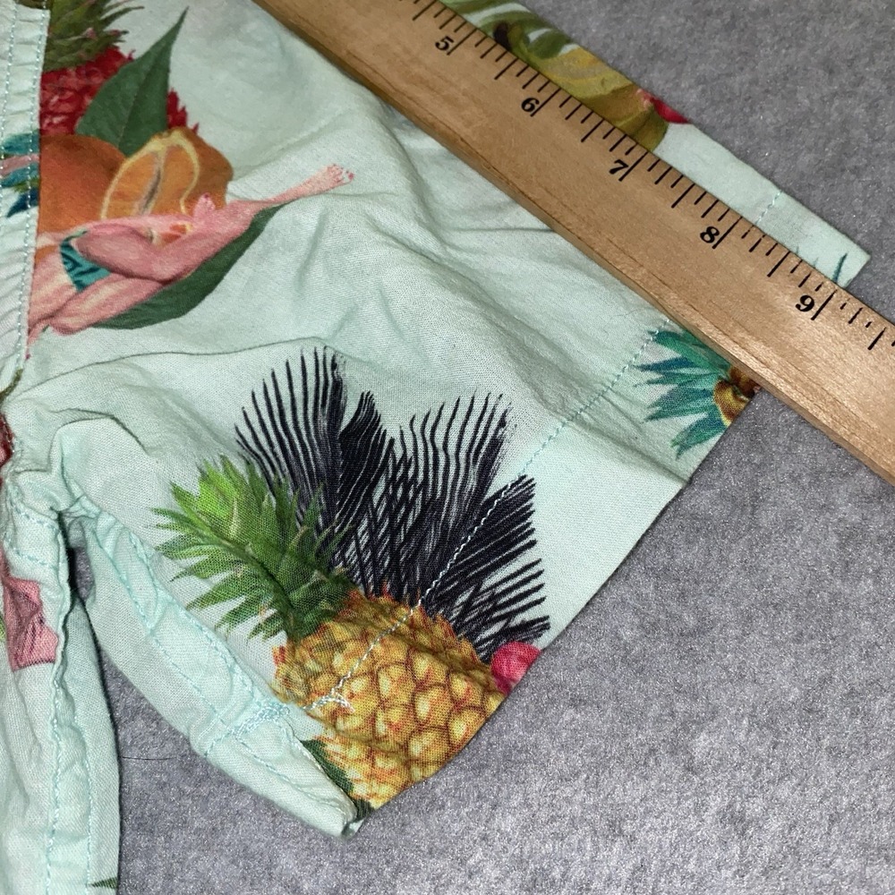 On The Byas Shirt Men's Medium Green Pinup Girls Hawaiian AOP Button Up Tropic - Picture 16 of 16
